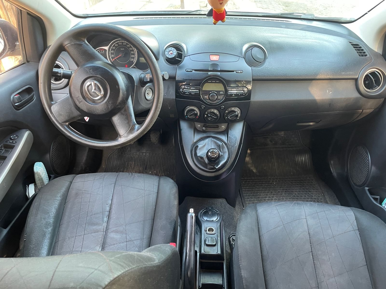 Mazda 2 Sport 2014 - Imagen 6