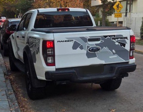 Alternative view of Ford Ranger Raptor 2021